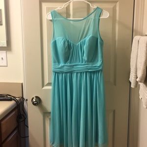 David’s bridal short chiffon bridesmaid dress 👗